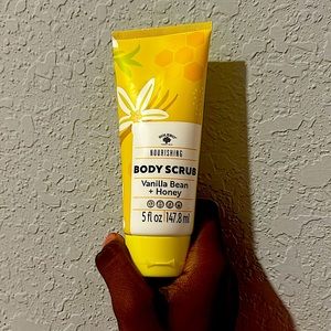 I am selling this for women out there with rough skin it helps your skin soft